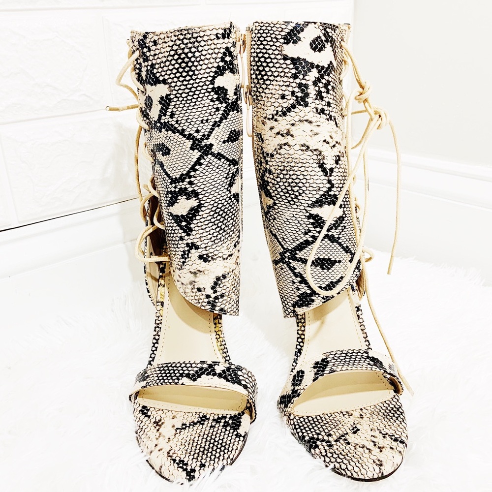 NWOT Snakeskin side lace up open toe high ankle